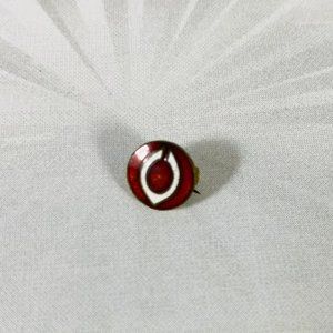 Official Cincinnati Reds vintage pin C. Hern enamel
